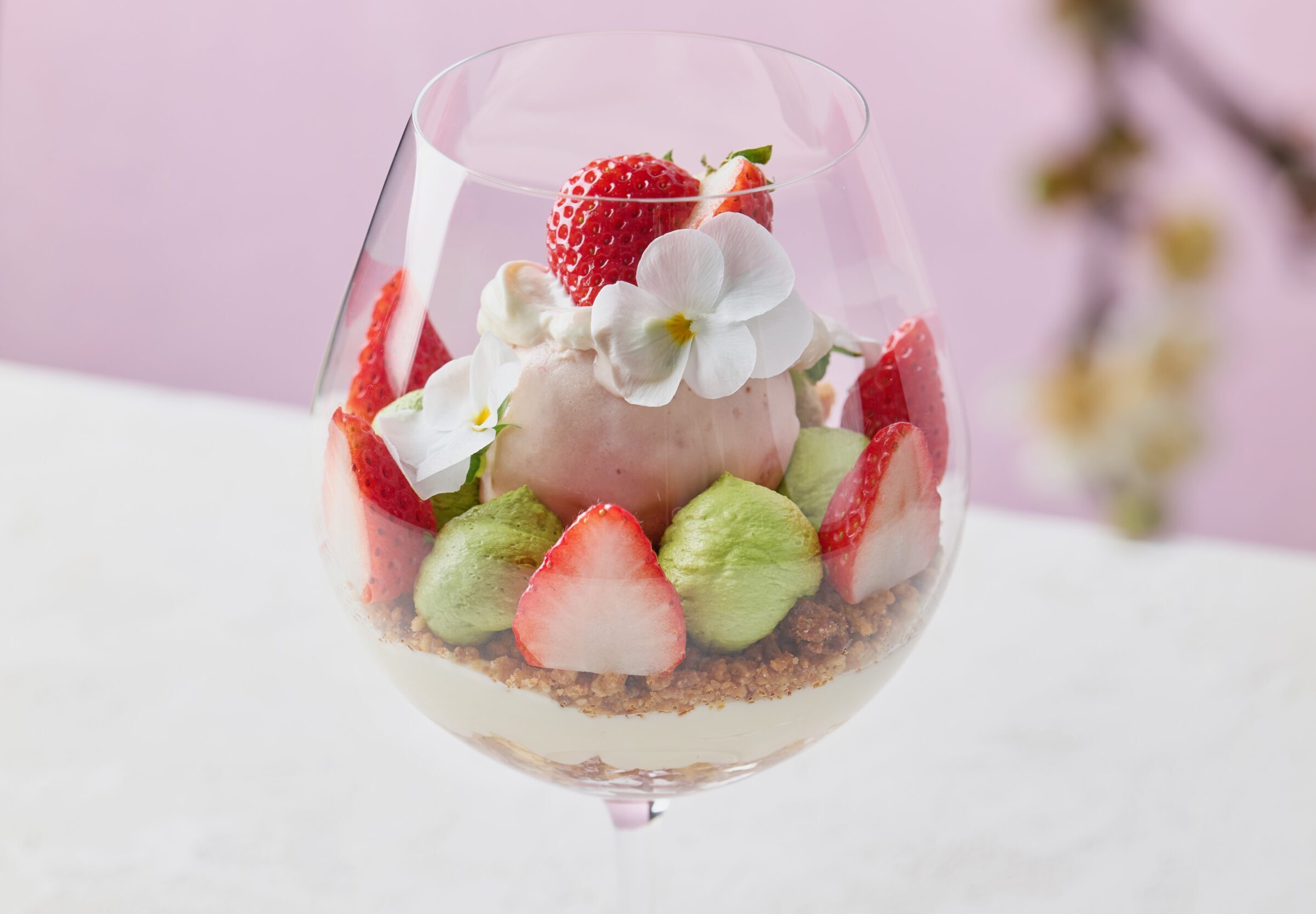 春を醸す ‐ いちごと抹茶のパフェ「Fermenté – Fraise & Matcha -」 登場　